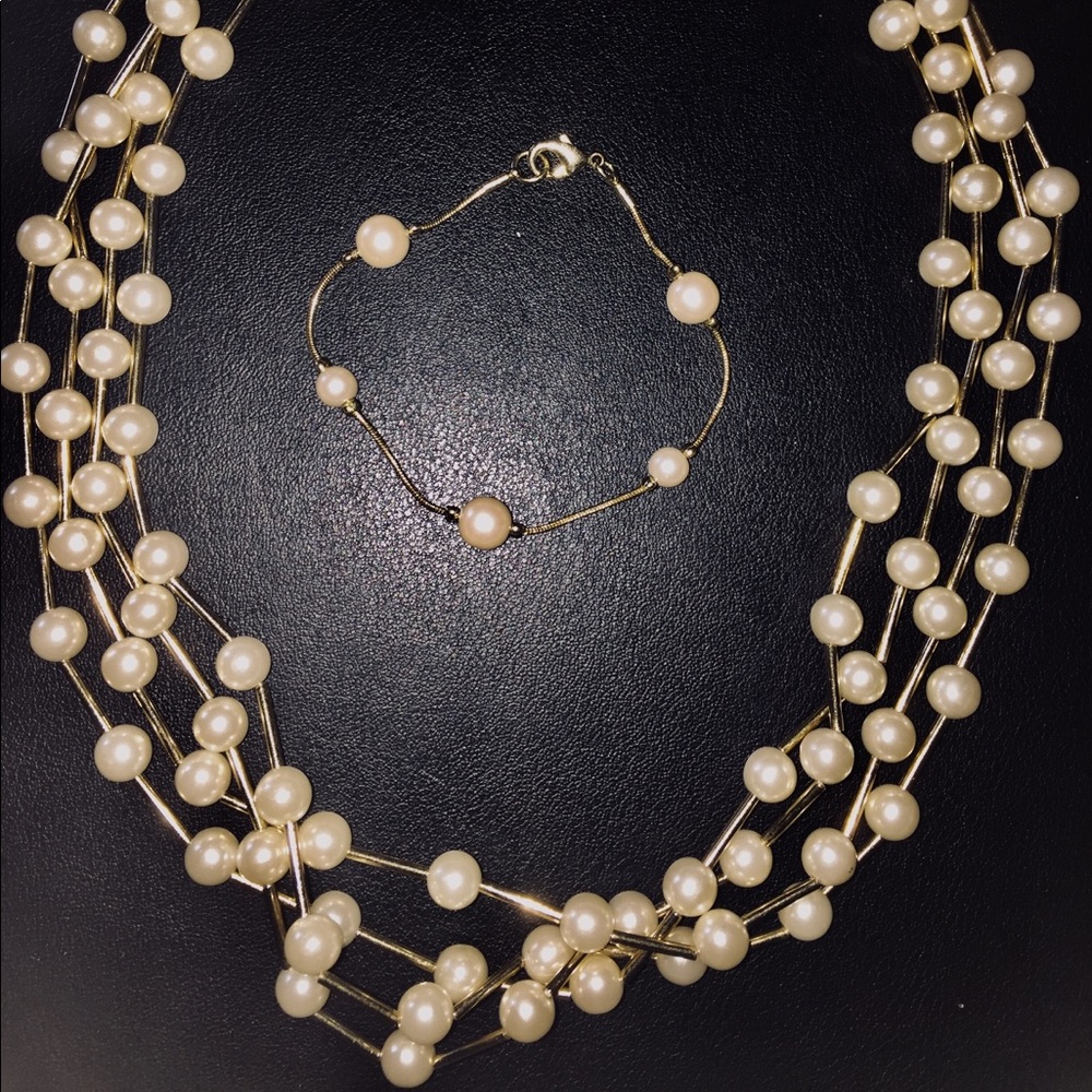 Avon 4 Strands Faux Pearl Necklace/Bracelet